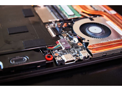 Заміна акумуляторної батареї в ноутбуках